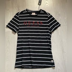 Mens Guess t-shirt